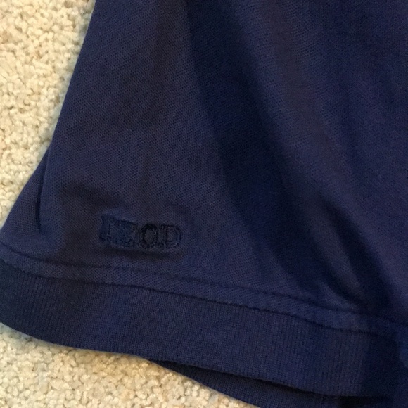 Izod Navy Short Sleeve Collared Button-up - Picture 9 of 13
